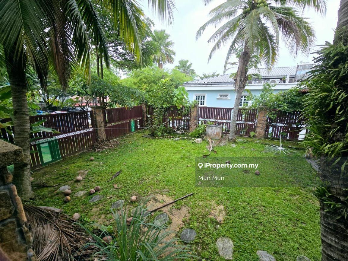 Big Land Size Corner Lot For Sale in Taman Midah Cheras
