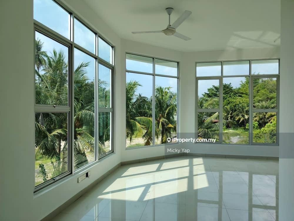 Simpang Ampat Bungalow for Sale 