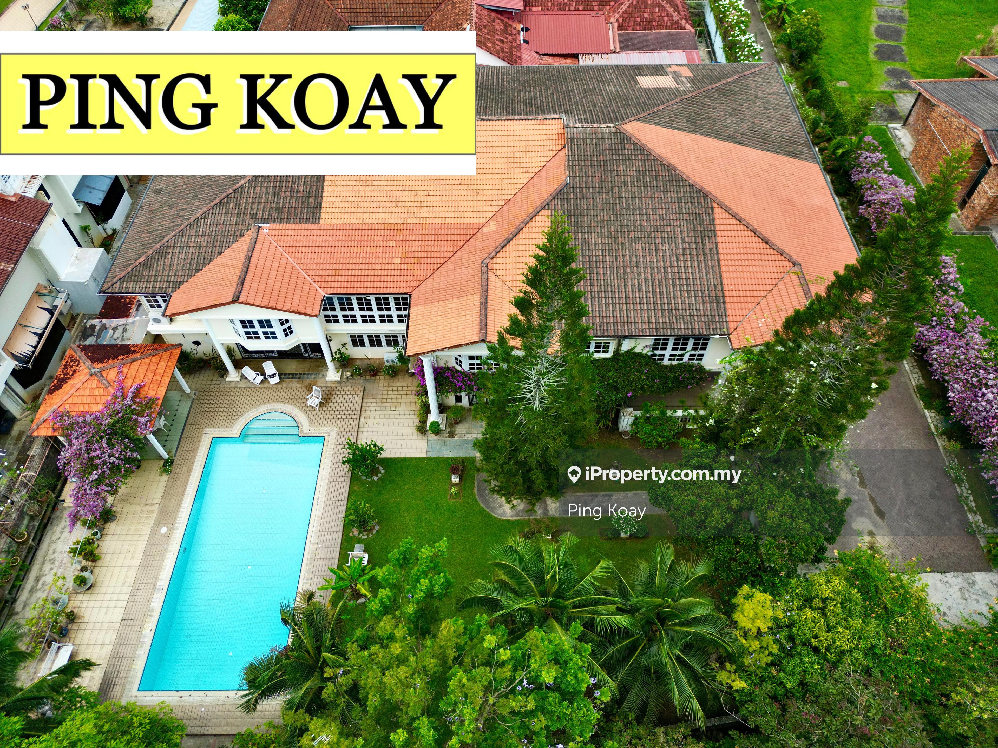Well Maintained Bungalow 19791sqft at Pantai Molek