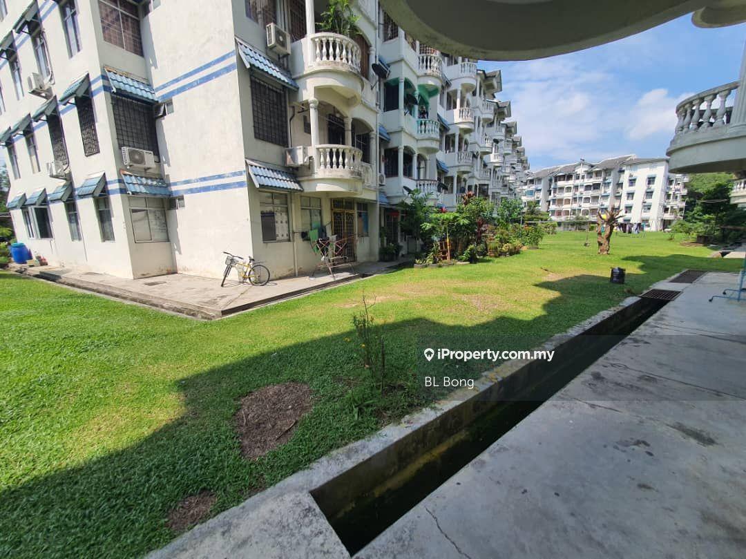 Cheng Ria Apartment Ground Floor For Sale