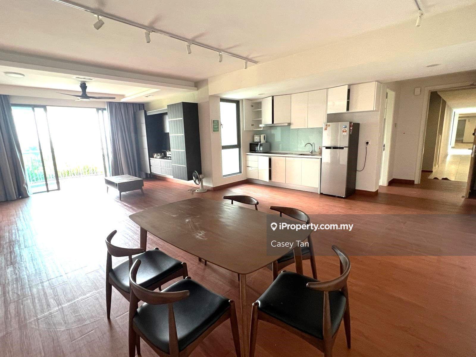 Near Educity & Gleneagles Hospital. Easily Access to Tuas 2nd Link.