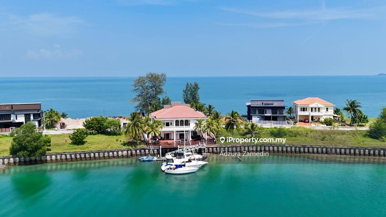 Fully Furnished Private Marina Mansion, Admiral Cove, Port Dickson