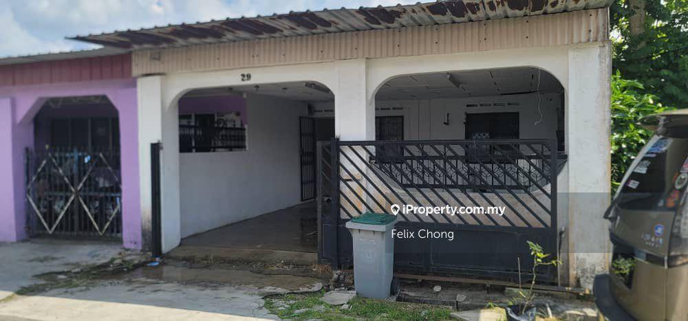 Taman Indah Jaya 1 Sty Low Cost,Jalan Belida,Kluang,Original Condition