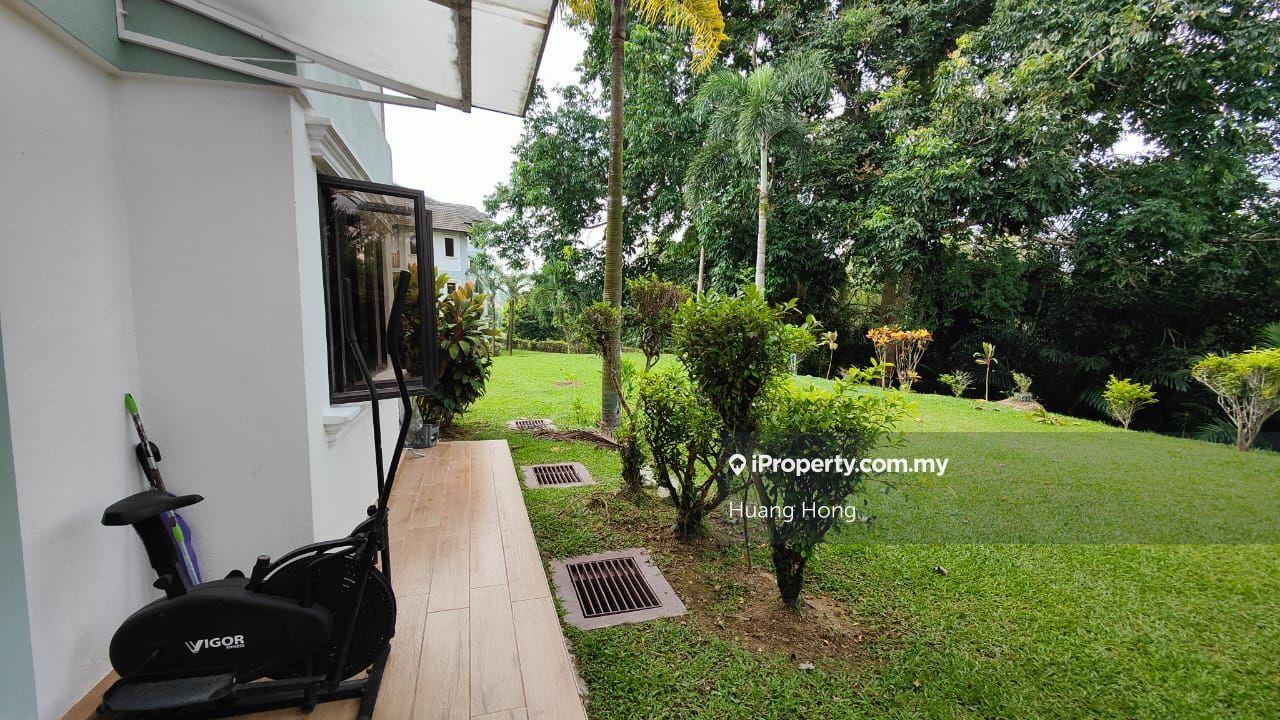 Ground Floor Resort Villa For Sale