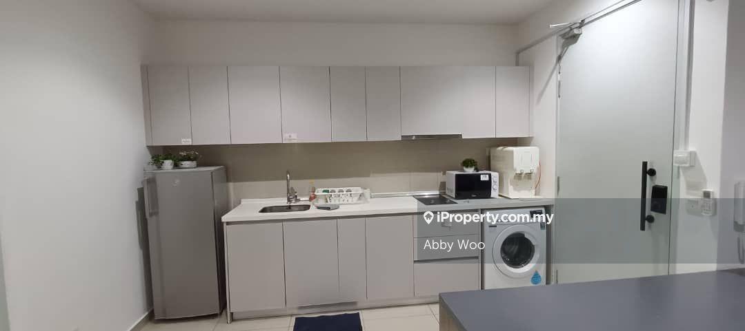 I-city Shah alam ( furnished 1 room 1 bath ) Hyde tower