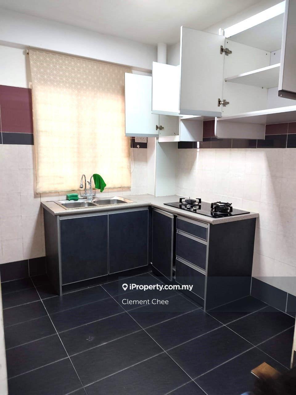 Meranti Apartment for Sale @ USJ 1