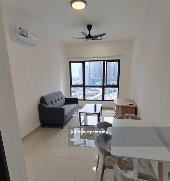 Good Price! Viewing Anytime! Nice Unit with Good Condition!
