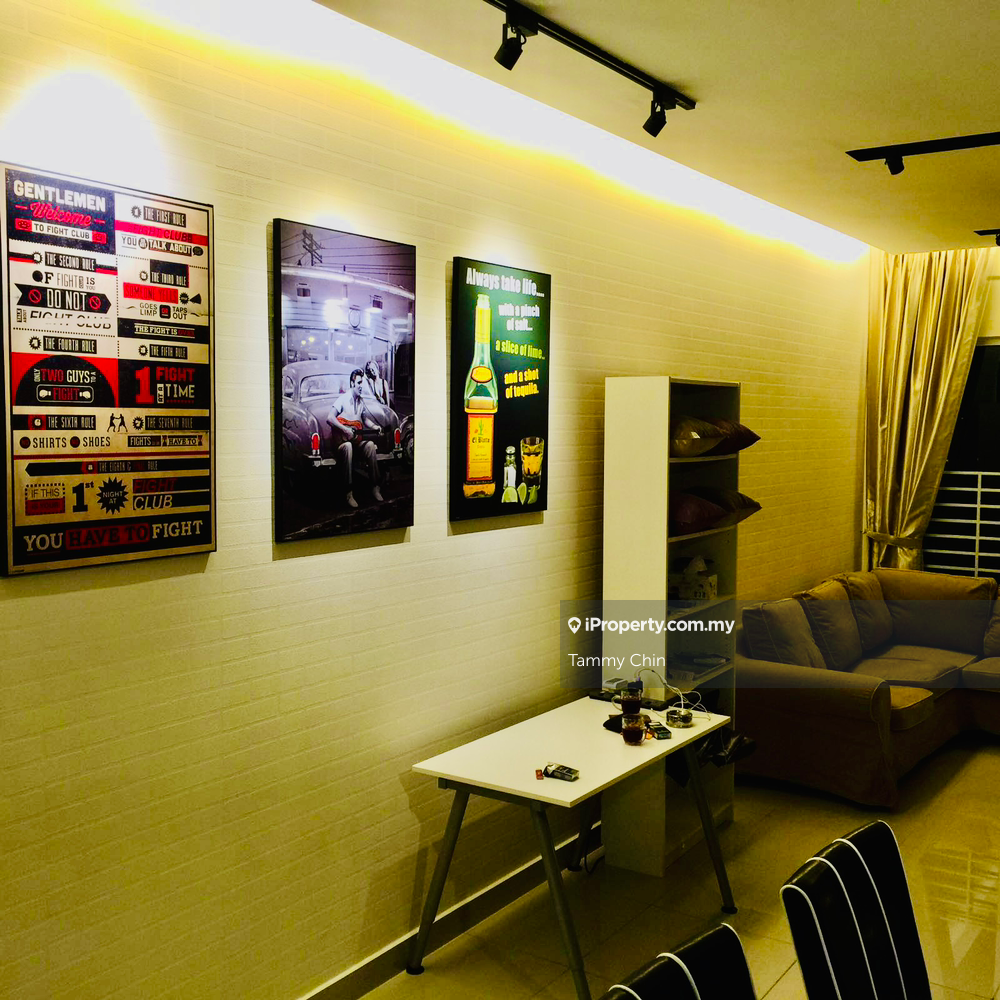 Fully Renovated Tropez 2 beds for sales
