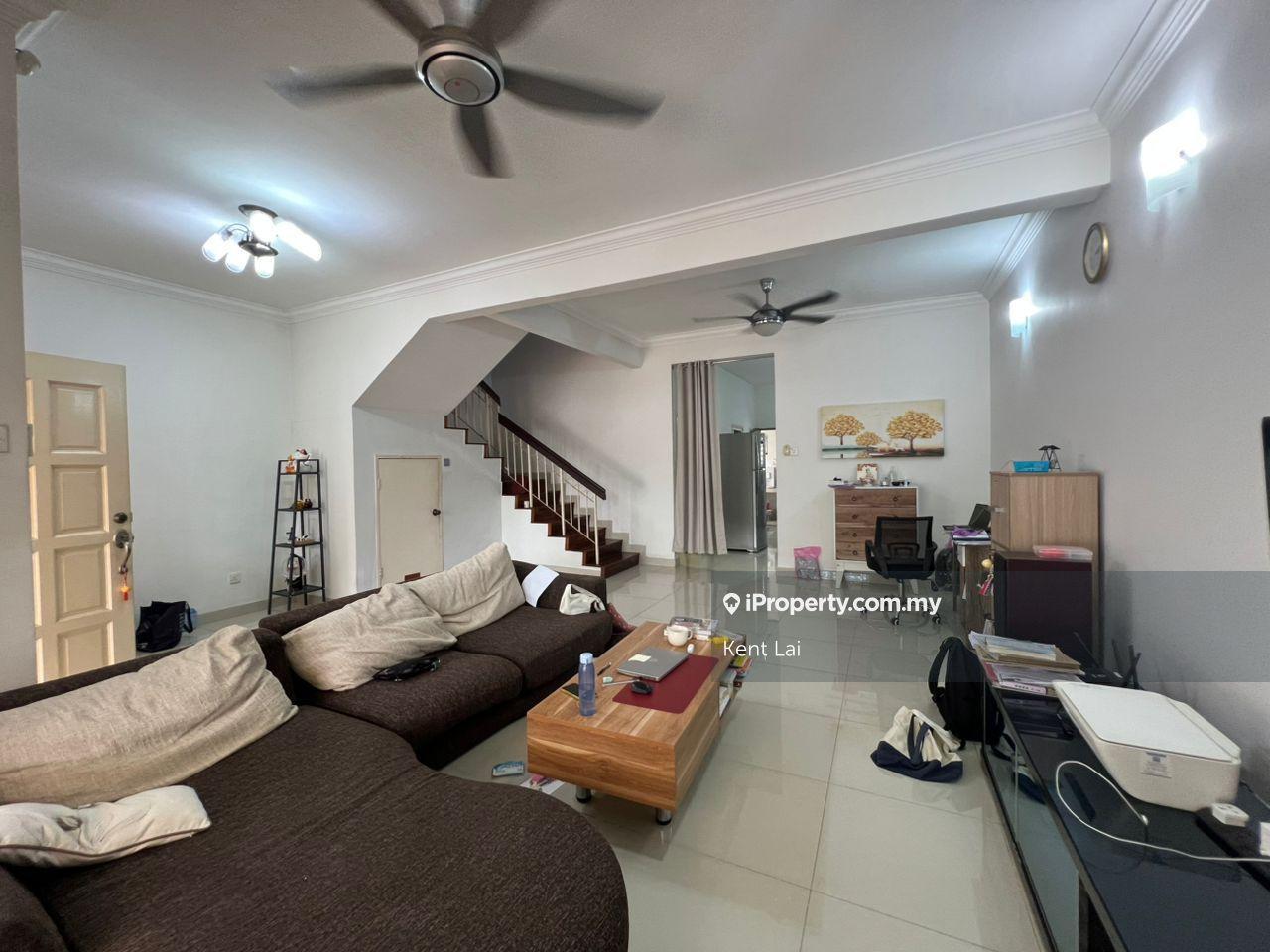 2 Storey Bandar Puteri 12 Puchong 22x70 Freehold Gated Guarded