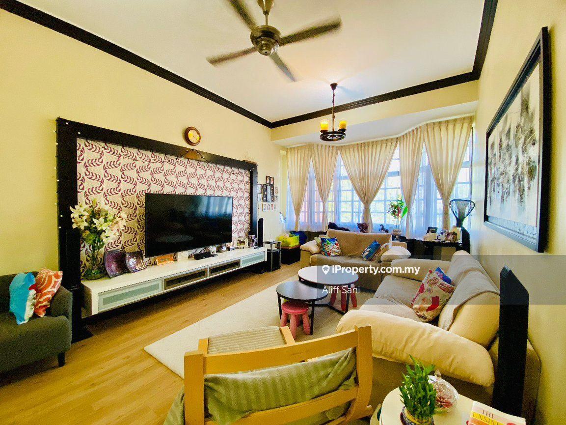 Beauty Unit Fully Renovated