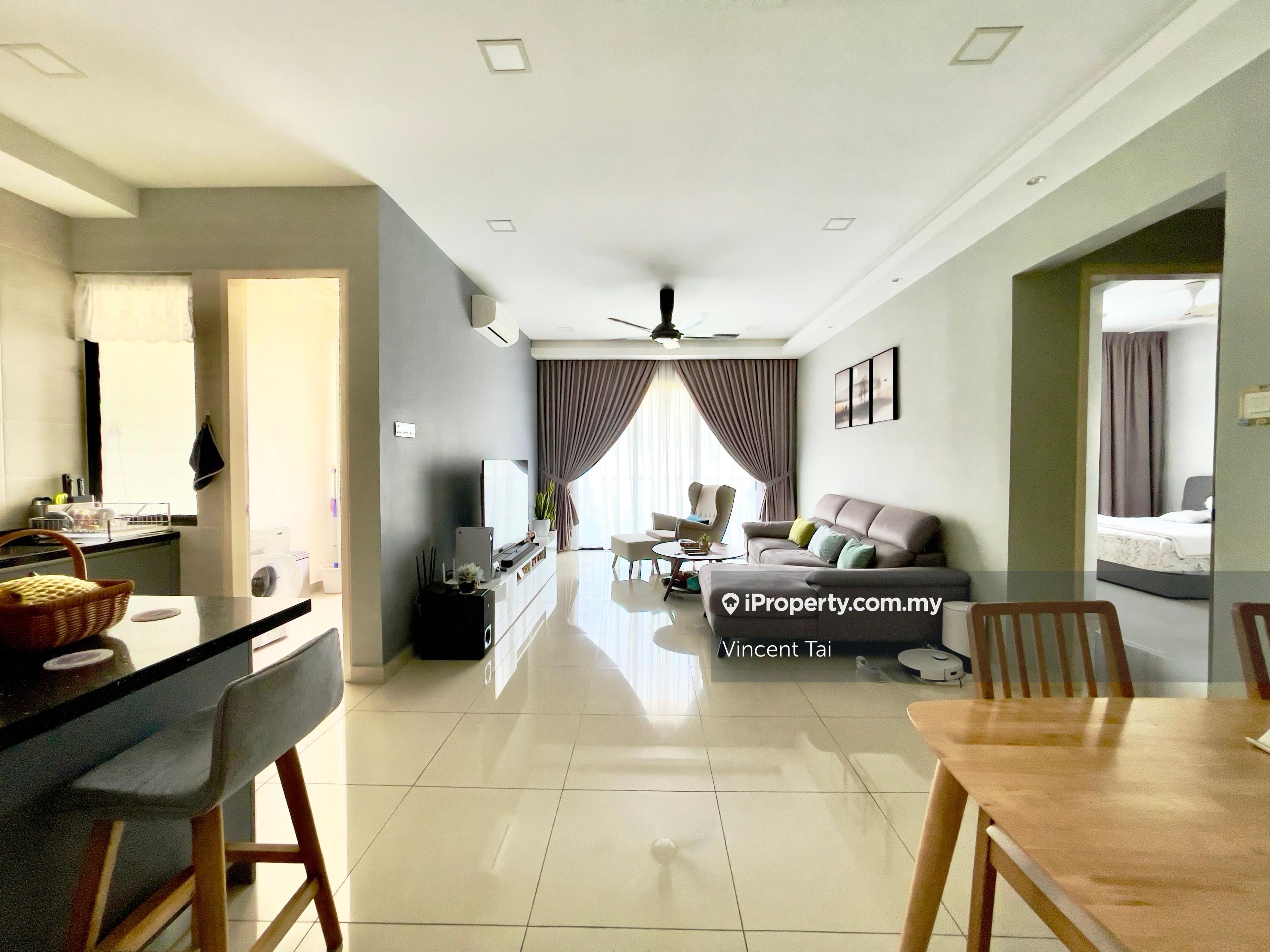 Nicely renovated & well maintained, move-in ready