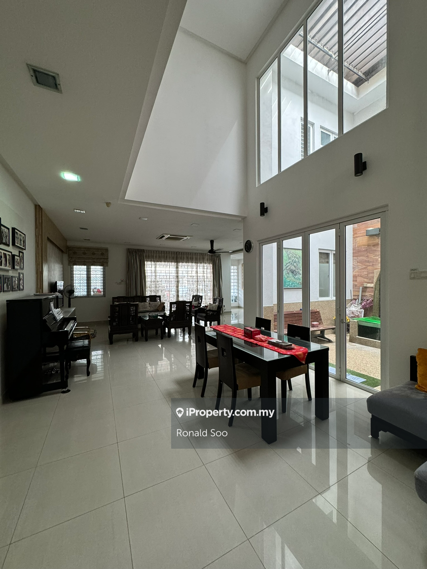 Fully Renovated and Extended House