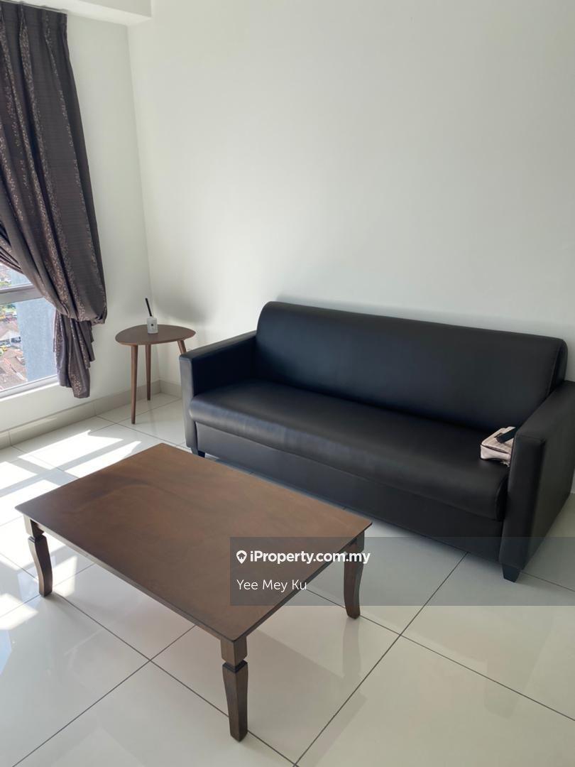 Molek Pulai Serviced residence for Rent
