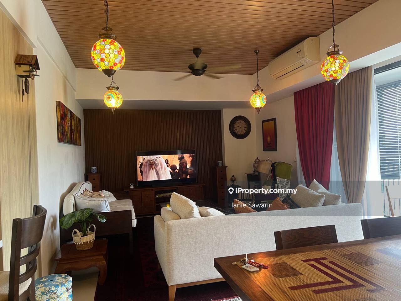 Renovated Radia Residence very spacious 3 bedroom with 2 balconies