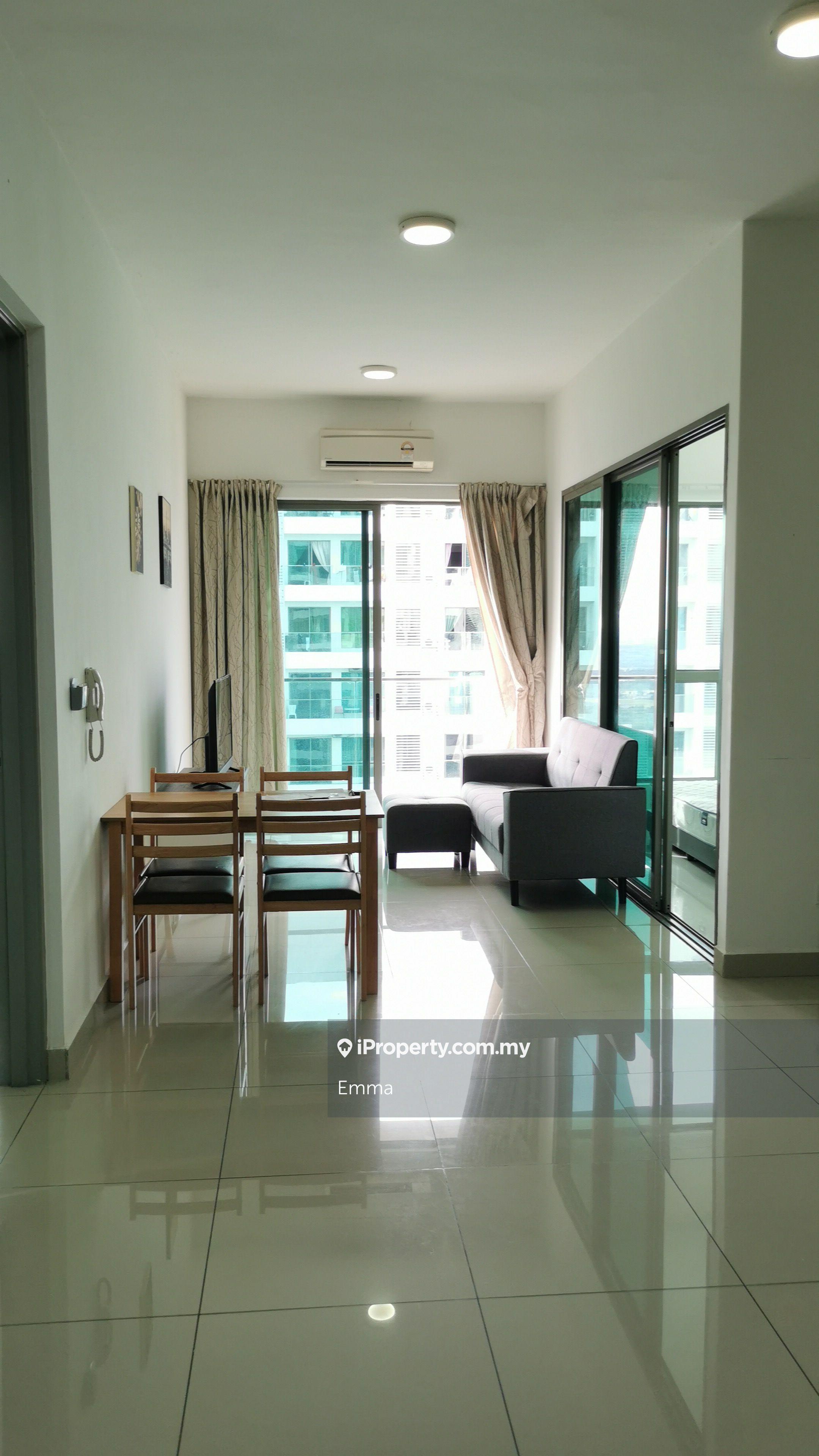 Cybersquare, Cyberjaya, 2 bed 2 baths for Rent