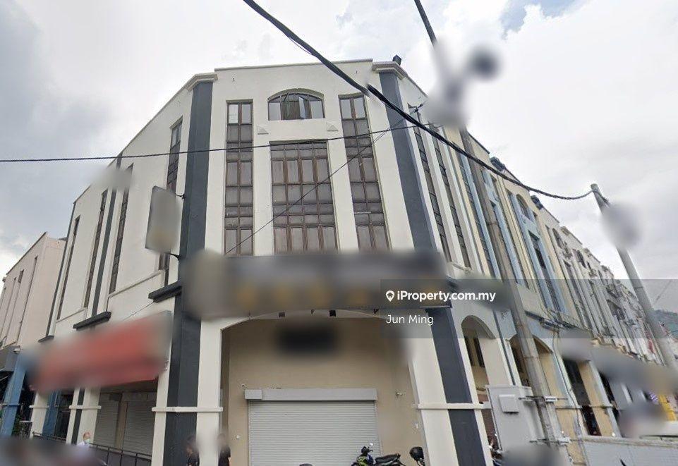 Kuchai Lama Corner Ground Floor Shoplot for Rent 