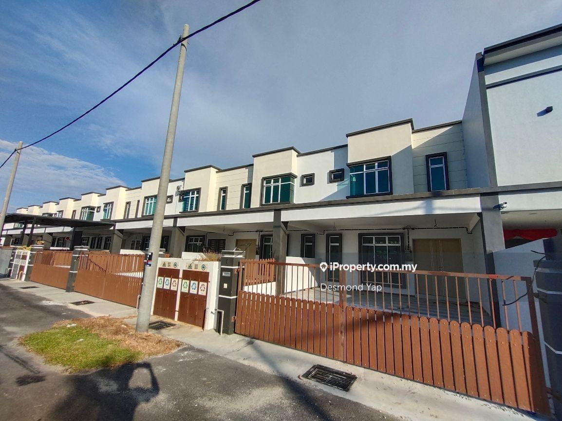 Bumi Double Storey Terrace House Parit Bakar Muar For Sale