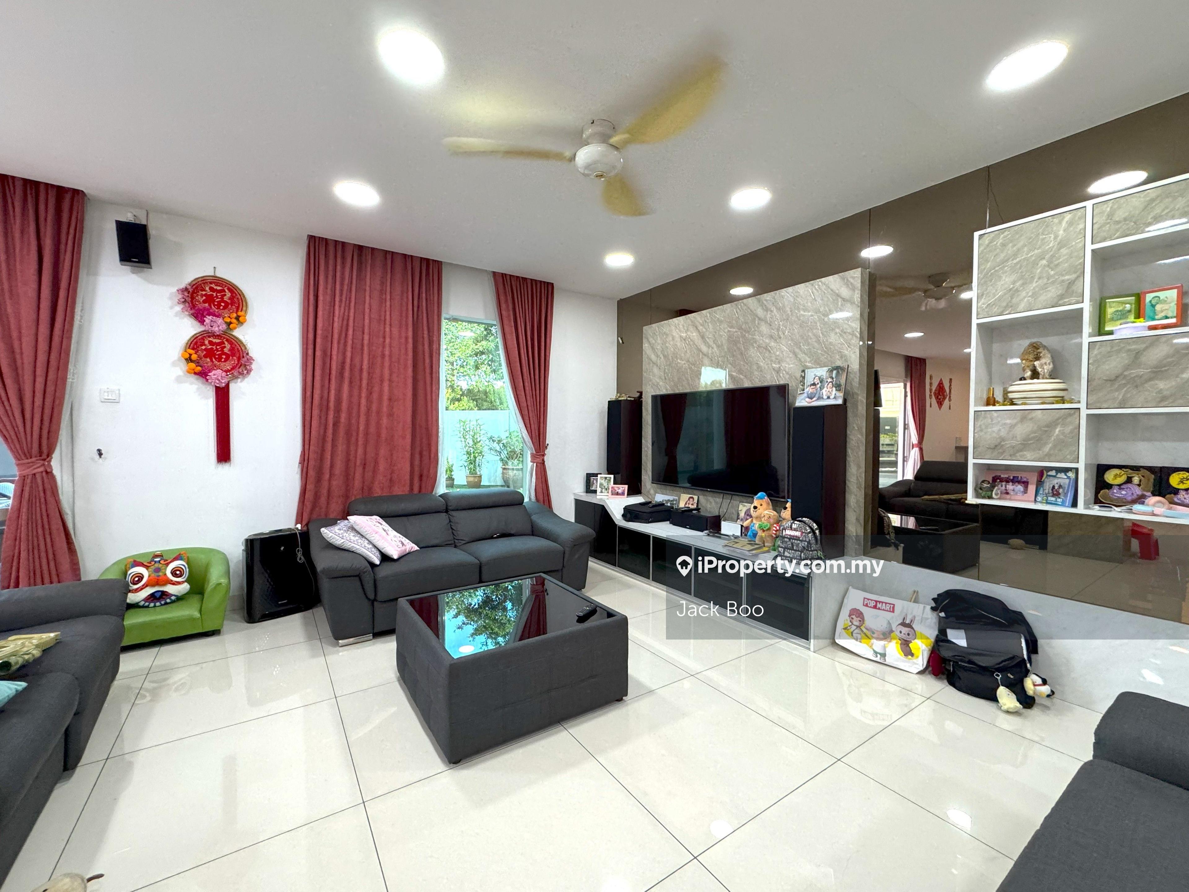 Terrace house for Sale