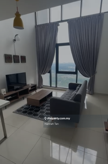 Fully Furnished unit for Rent!