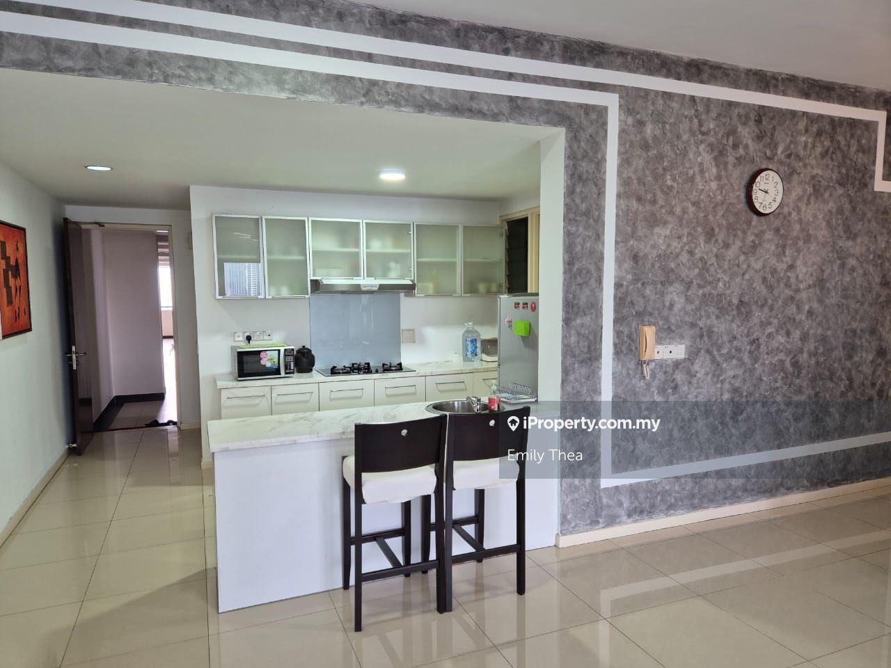 Fully Furnished Nice View Well Maintain 