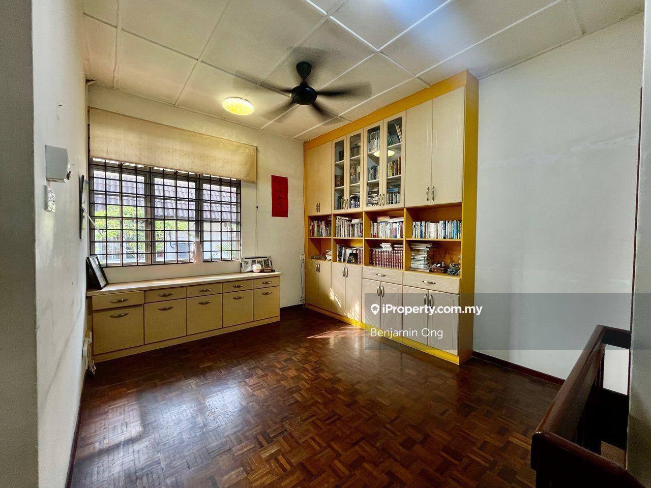 Taman Perling 2 Storey Semi D For Sale