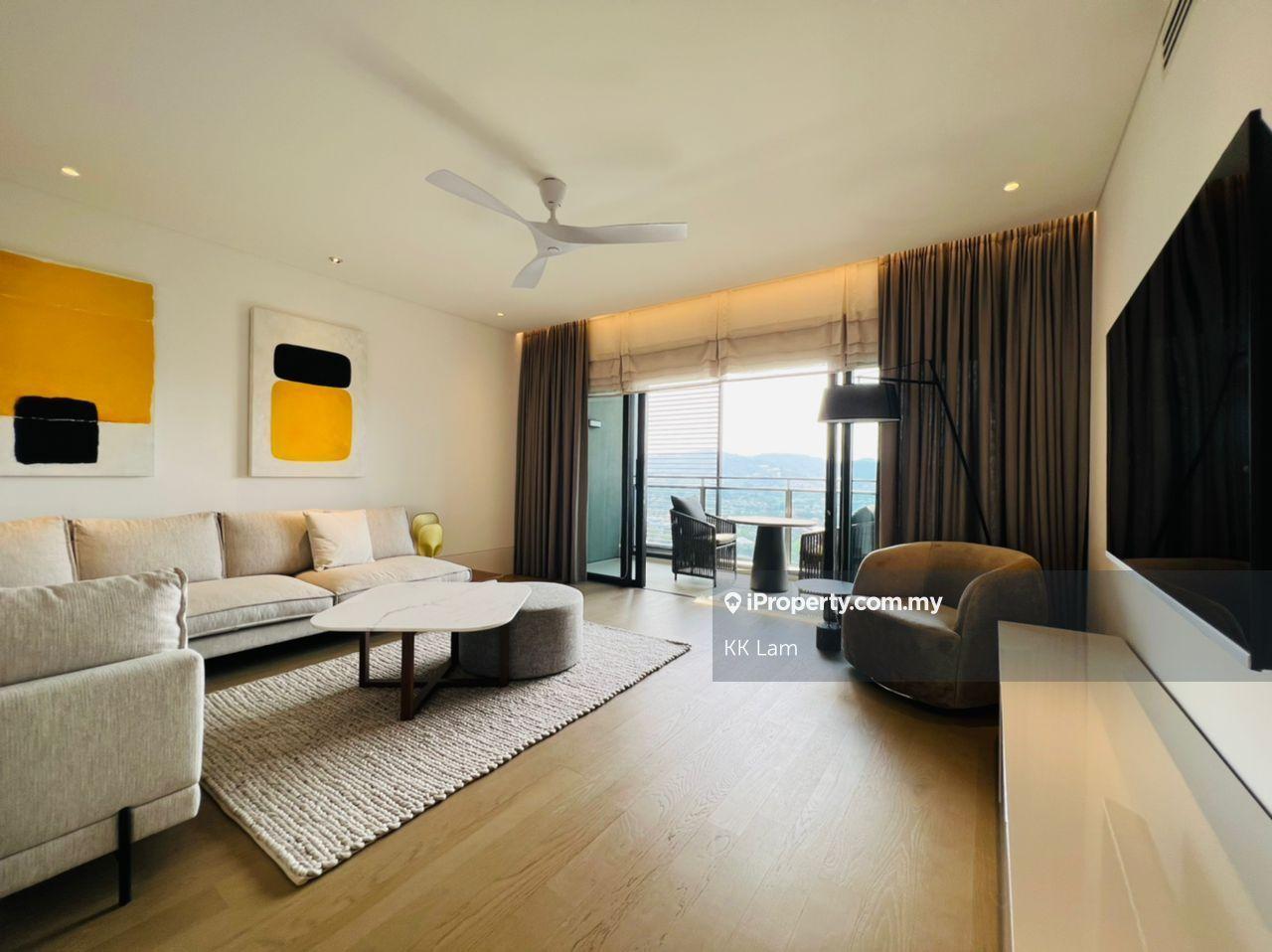 Hilltop Residence in Damansara Heights 