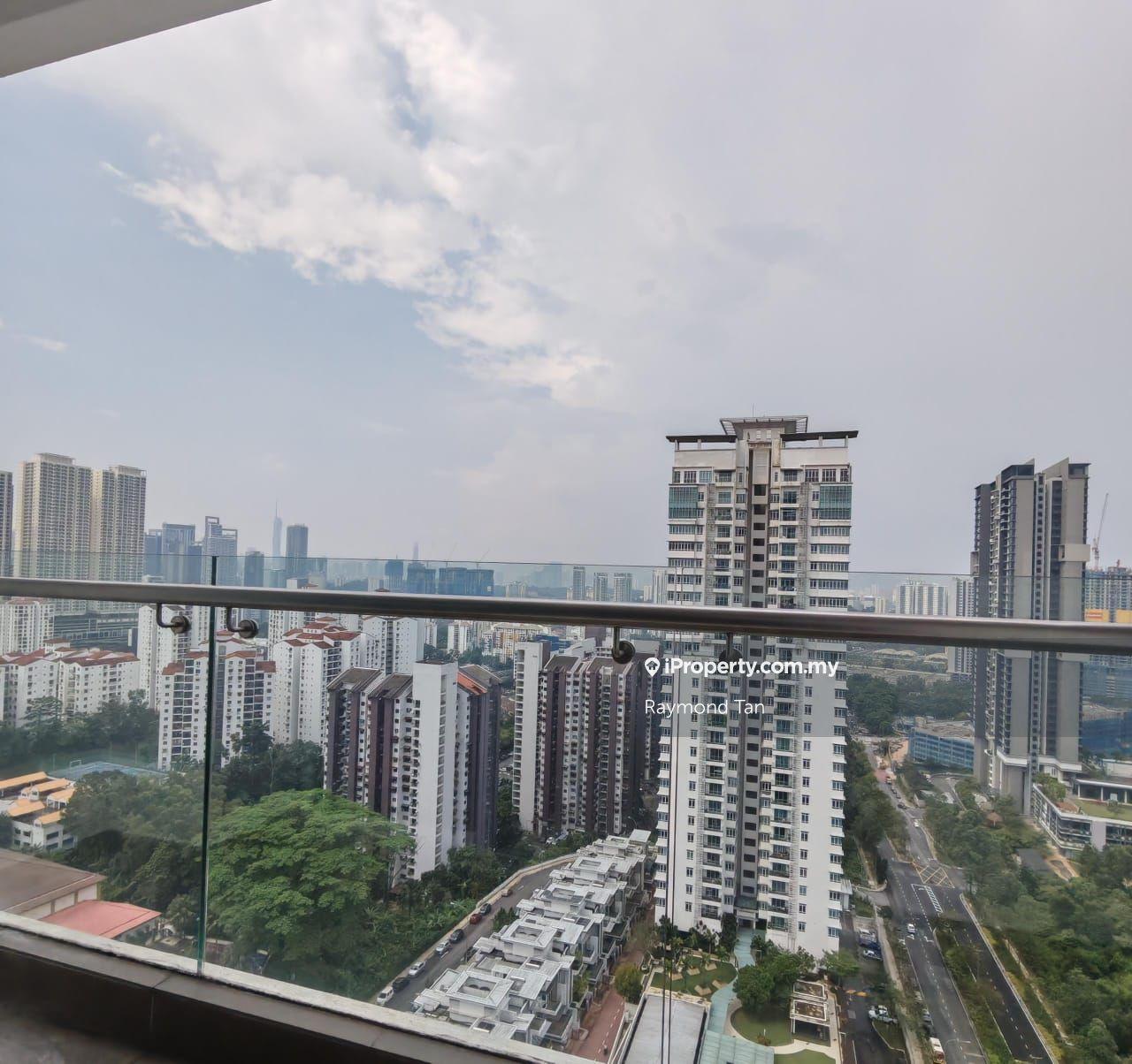Very Nice and Well Maintained Unit with Scenic and Vibrant View