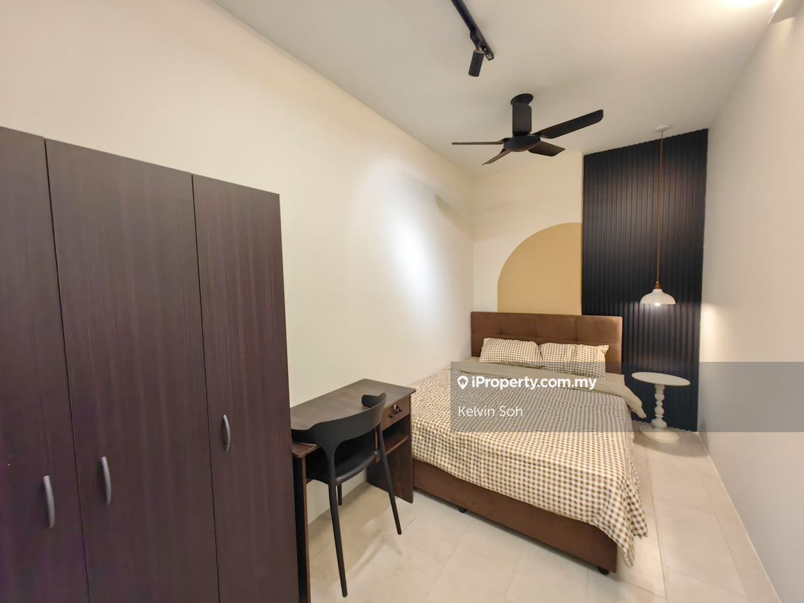 Kiara 2 fully furnish room for rent