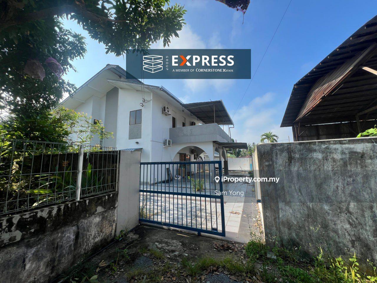 Double Storey Bungalow at Pujut 1, Miri