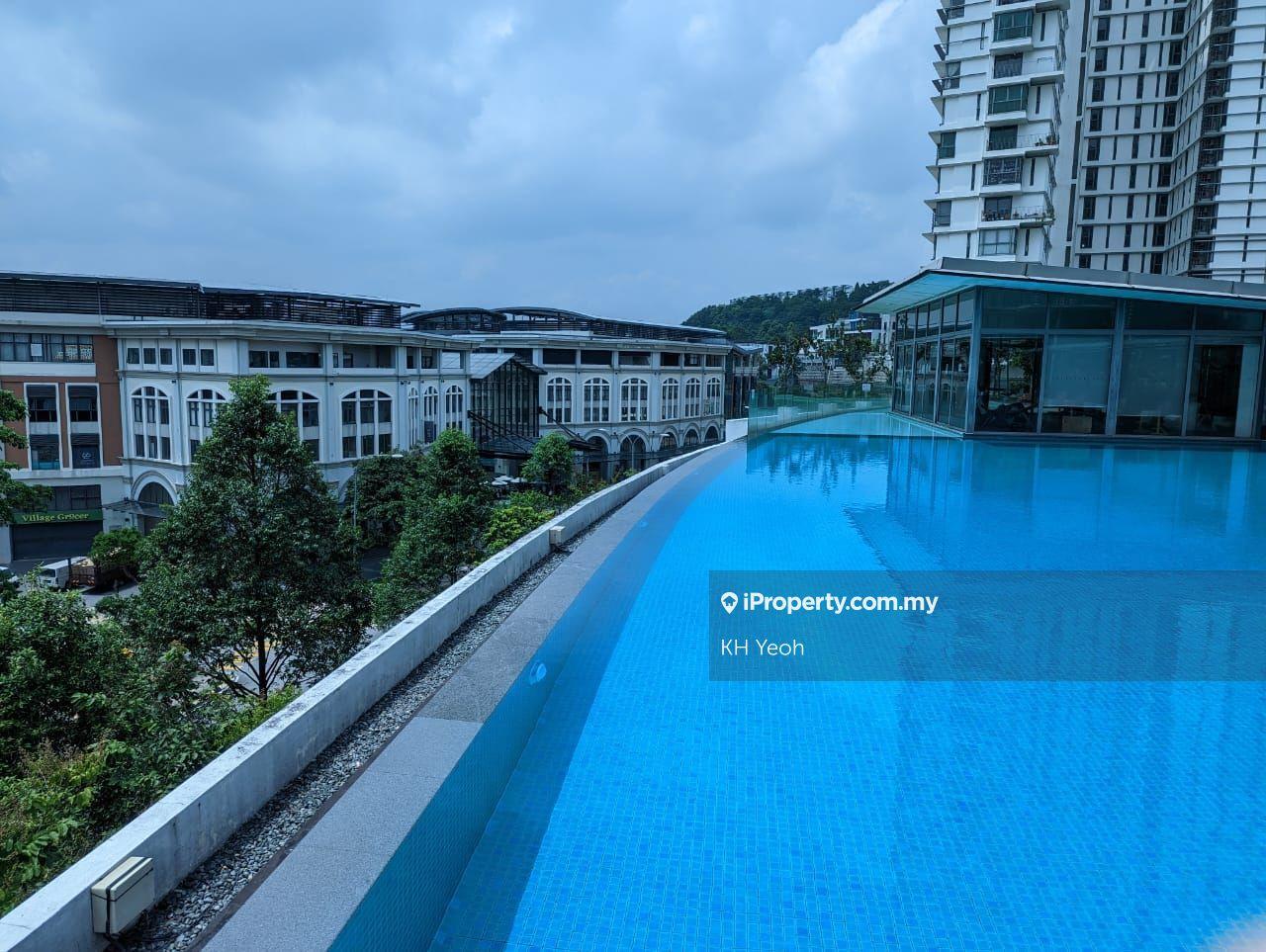 Breezeway, your way of breezing through this upscale neighbourhood