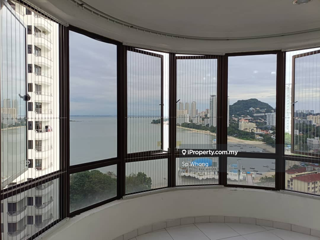 Nice sea view, low floor, well maintained, furnished