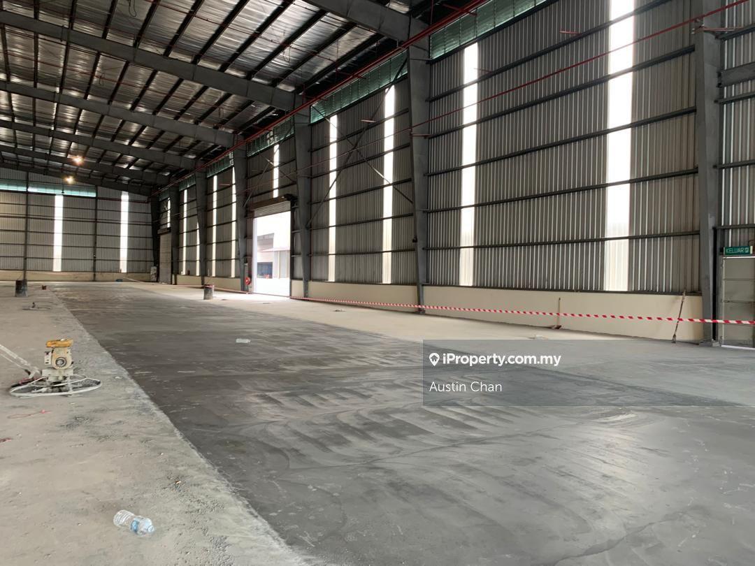 Jenjarom brand new warehouse factory for rent 40ft height