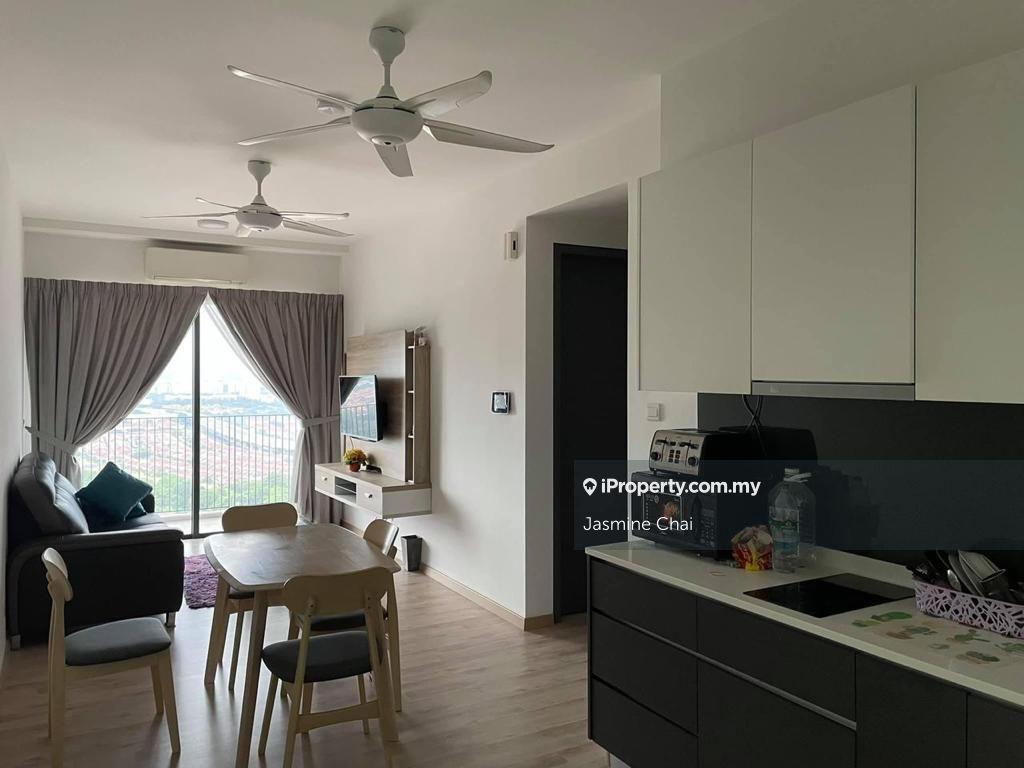 Cozy Fully Furnished 3 Bedroom Emporis, near to MRT