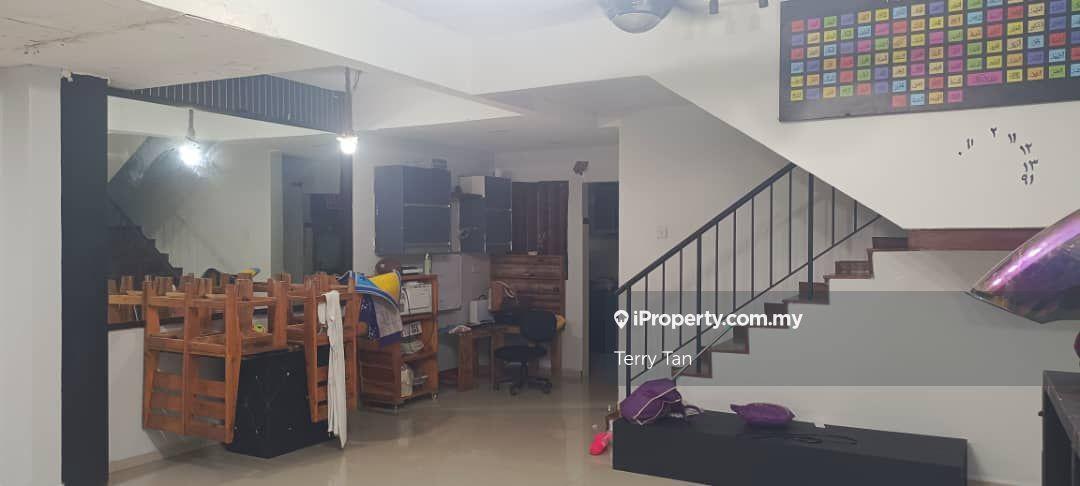 Taman Nusaria Gelang Patah Double Storey Corner Lot