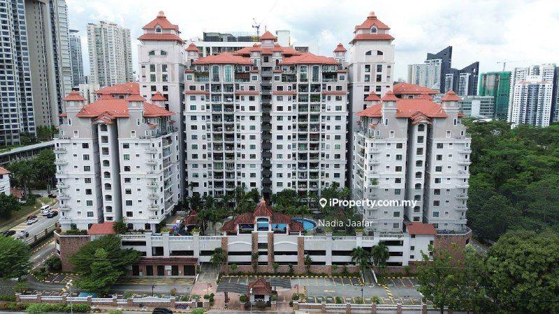 Rare unit. Elite Community. Cheapest. 2 carpark. 1457 sqft. Freehold