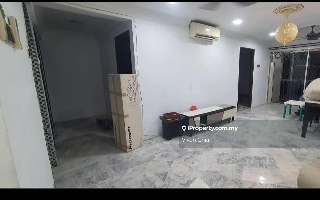 Great Location With Partially Furnished Unit For Rent
