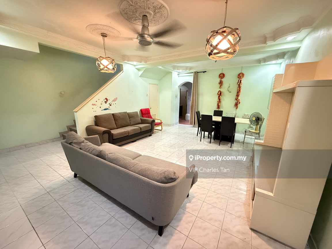 Affordable Reno Unit Fully Extended Front Back Botanic Bukit Tinggi