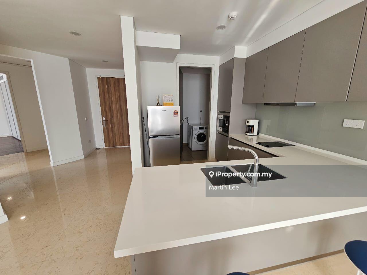 D'Rapport 2 bedrooms unit with KLCC view