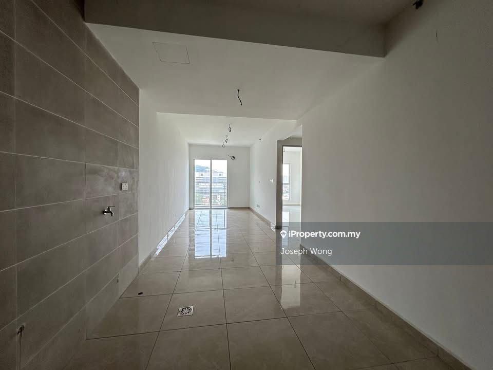 Ipoh Greentown icc Bond Suites 2 Bedrooms For Sales