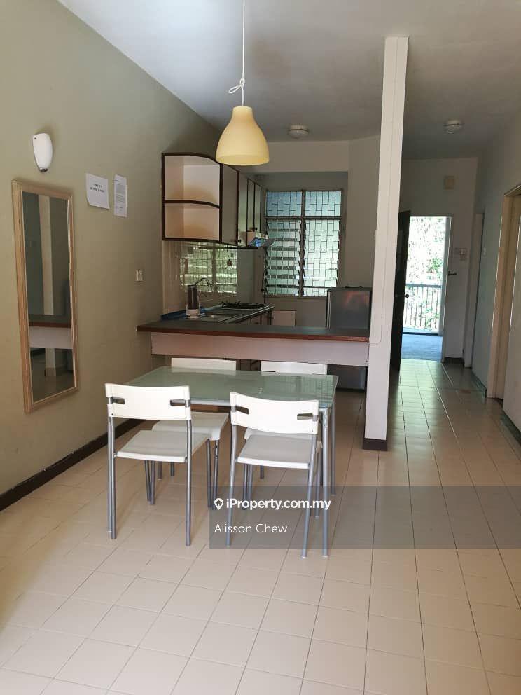 Bayu emas , 2 rooms 2 bath