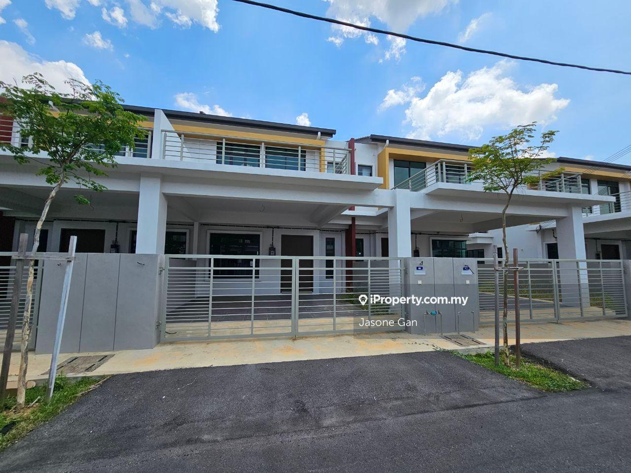 Krubong Heights 2 Storey Terrace Facing Northeast Freehold Gated