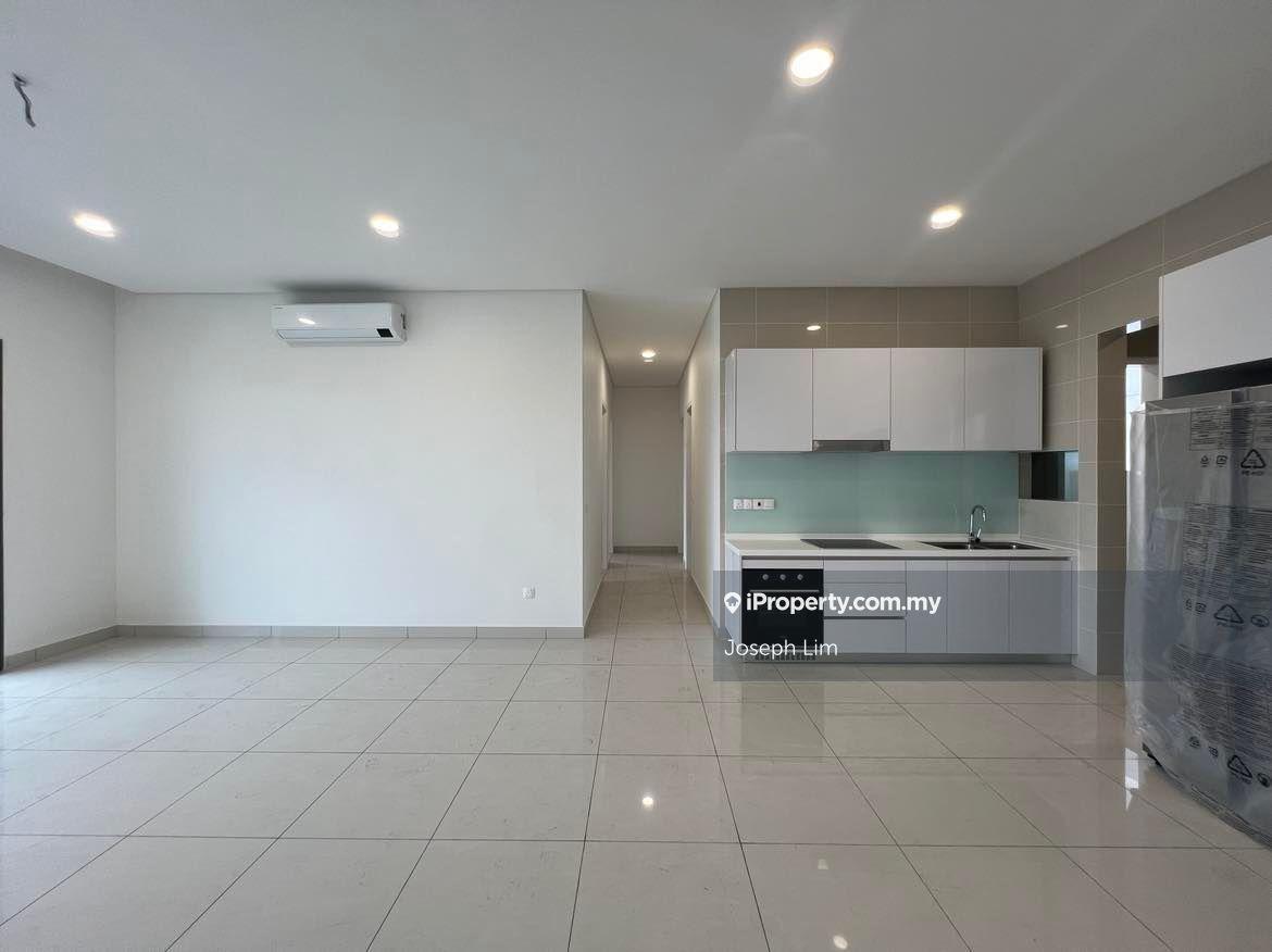New Completed, 5 mins to Midvalley, Partial Furnish, Practical layout