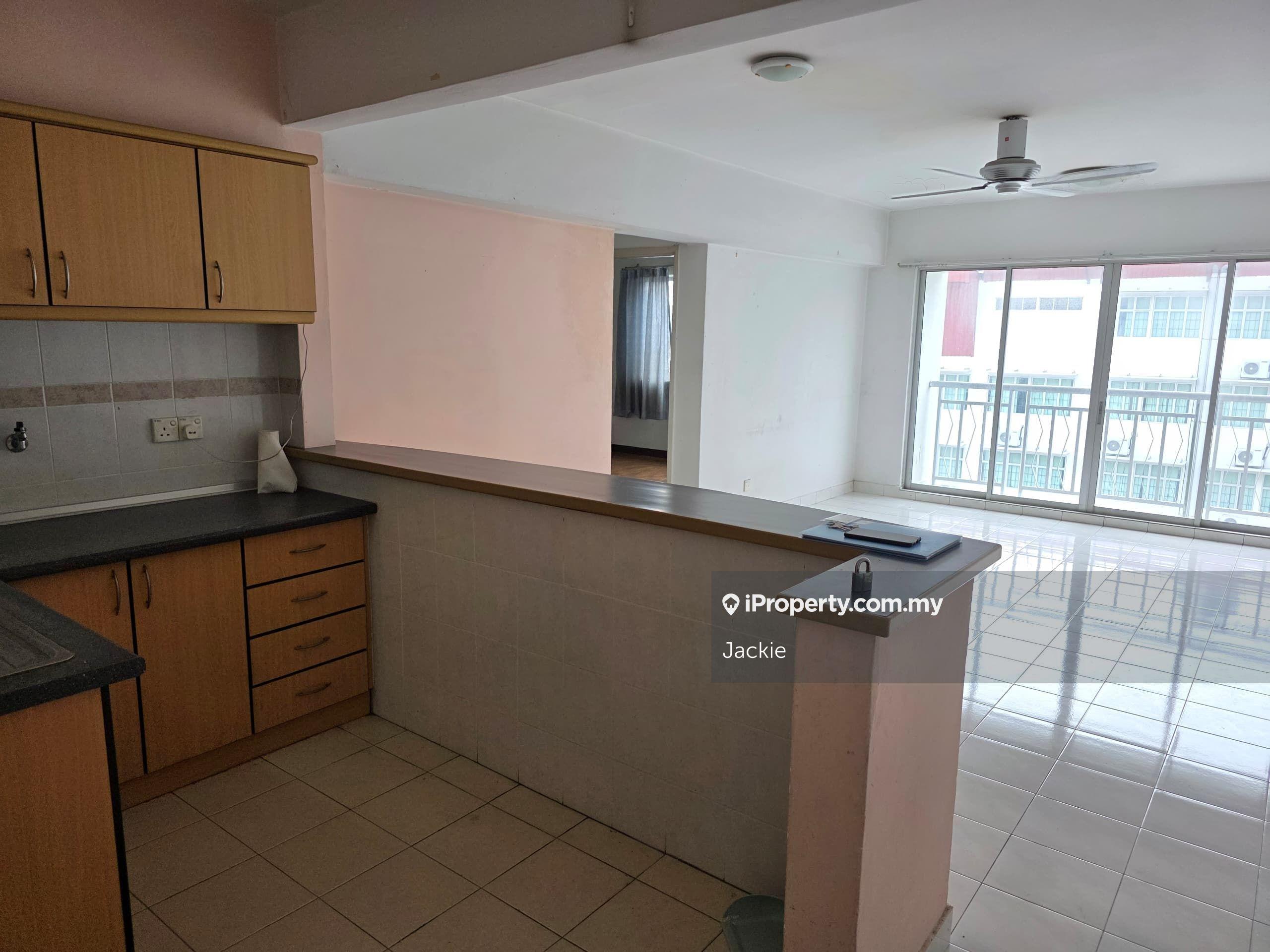 Plaza 393 Condominium @ Taman Maluri Cheras, Pudu (Walk to MRT & LRT)