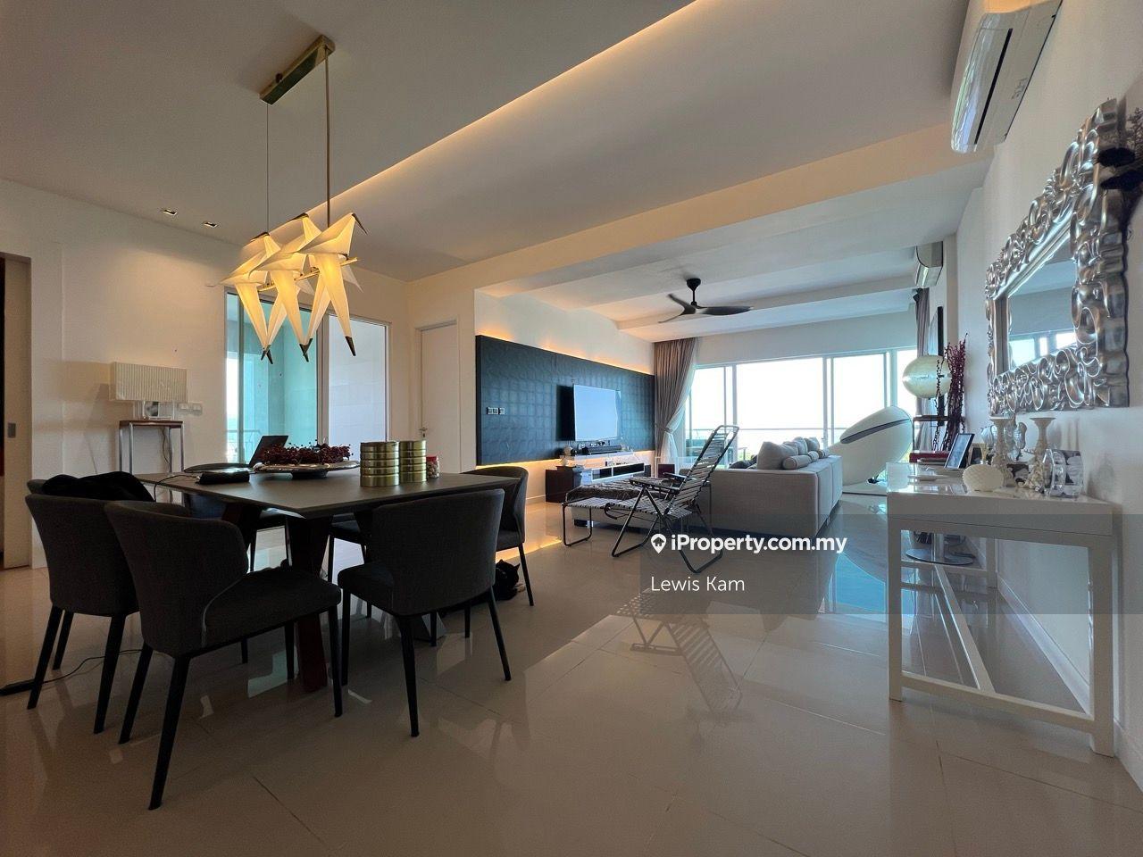 Fully Renovated Sea View Corner Unit