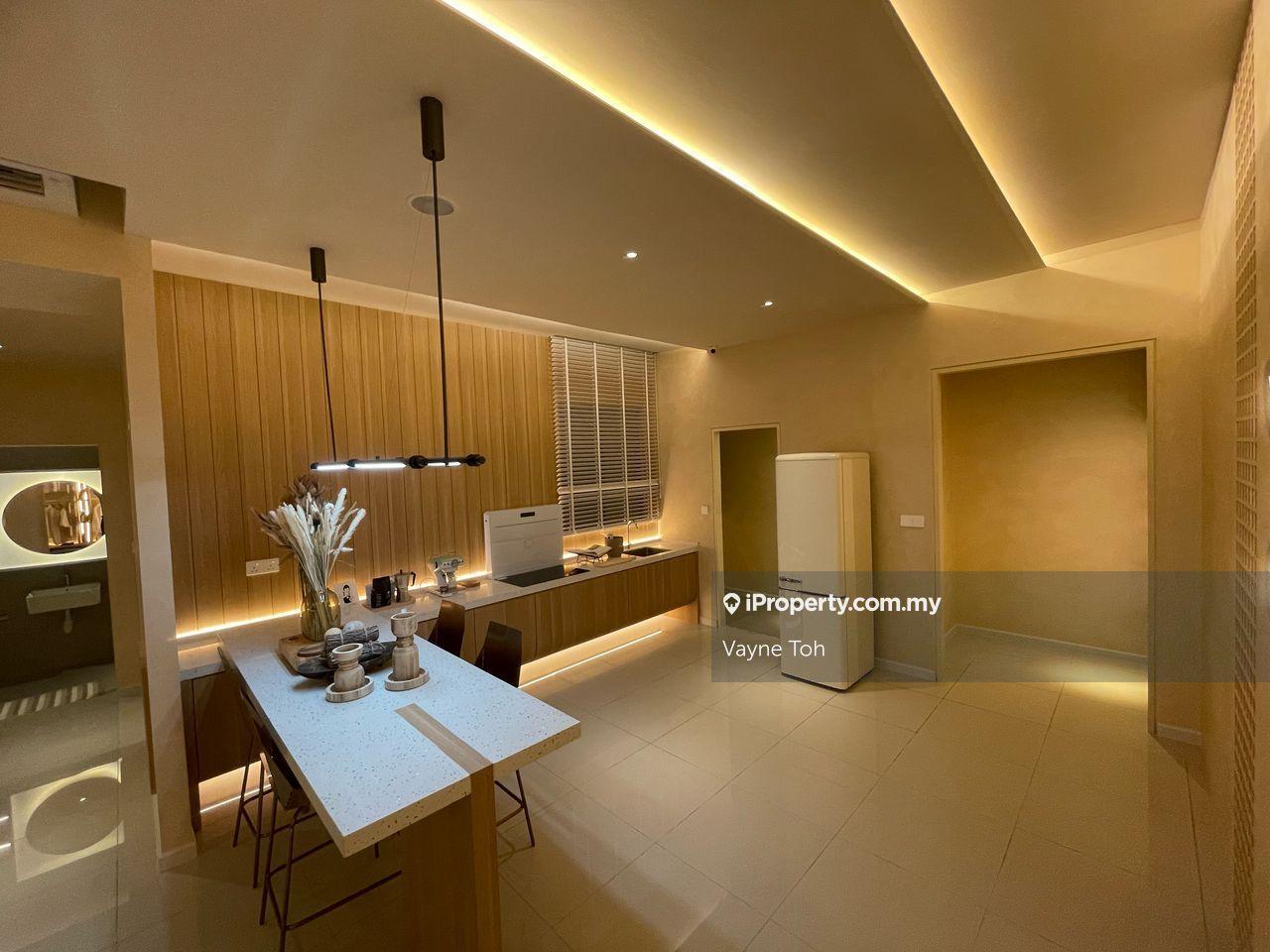 Sensoria, Ampang Freehold 0% Downpayment big layout 5 star facilities