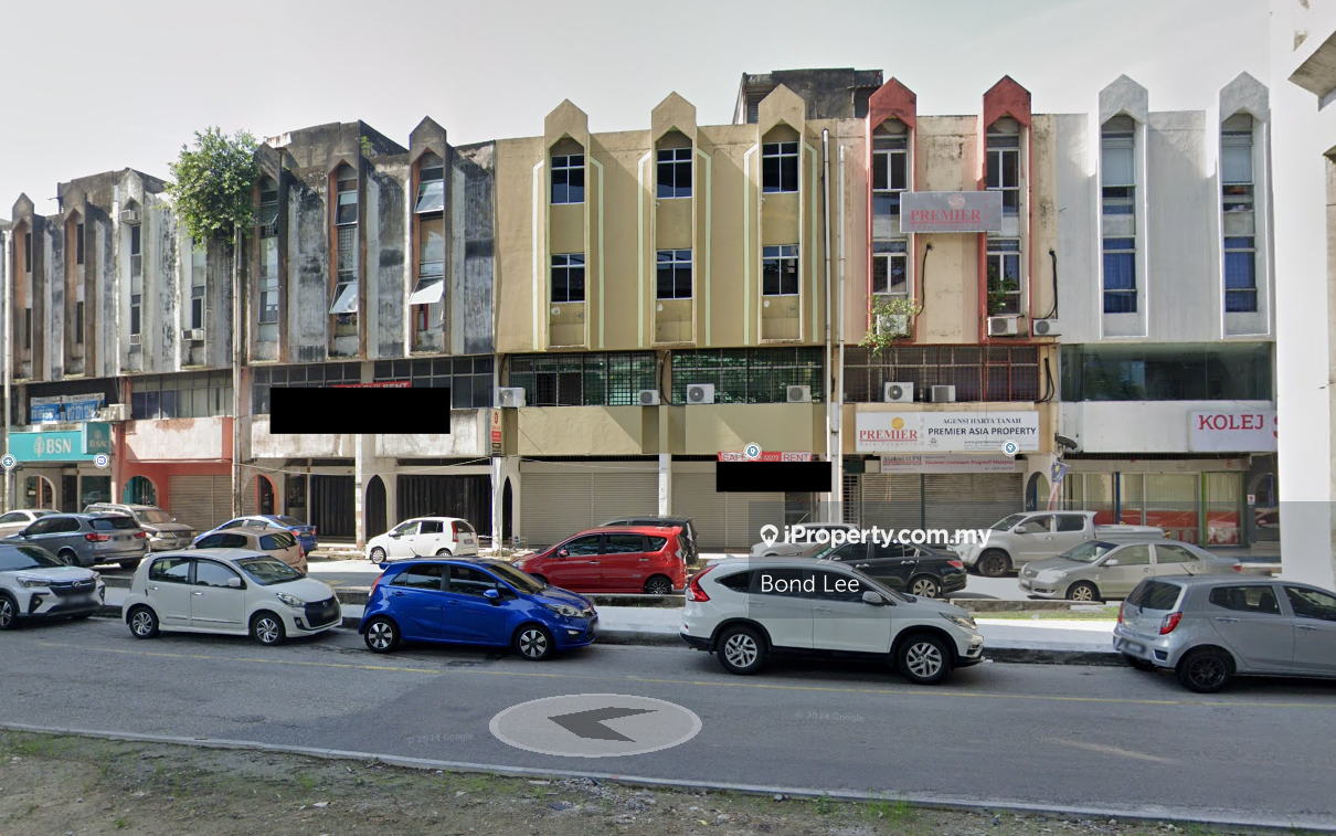 4 Storey Shop