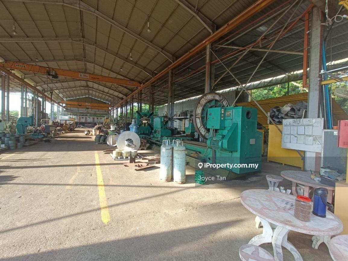Seelong Senai / Medium Industry / 3 Acres Detached Factory open shed 