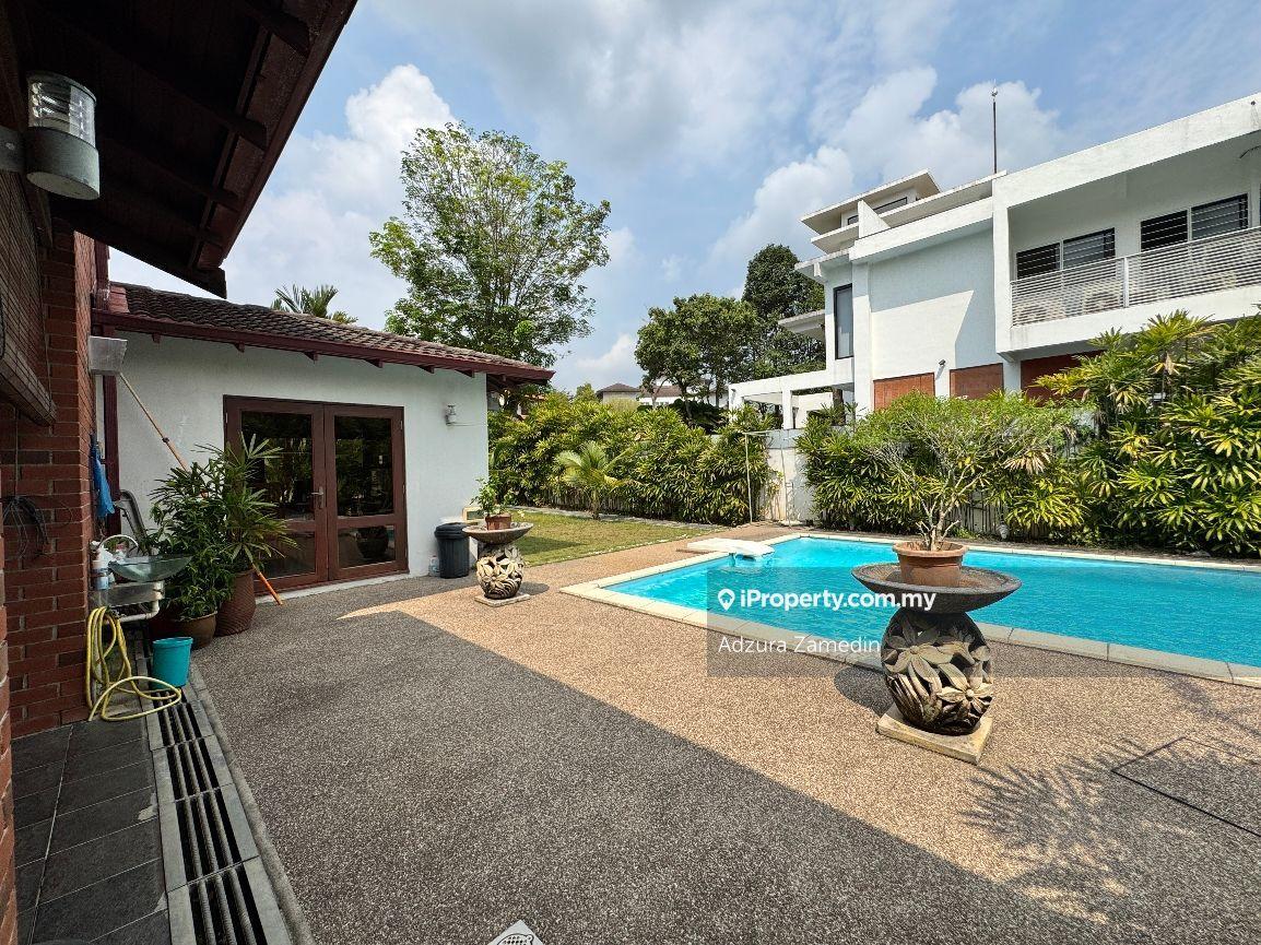 2 Storey Bungalow Country Heights, Kajang