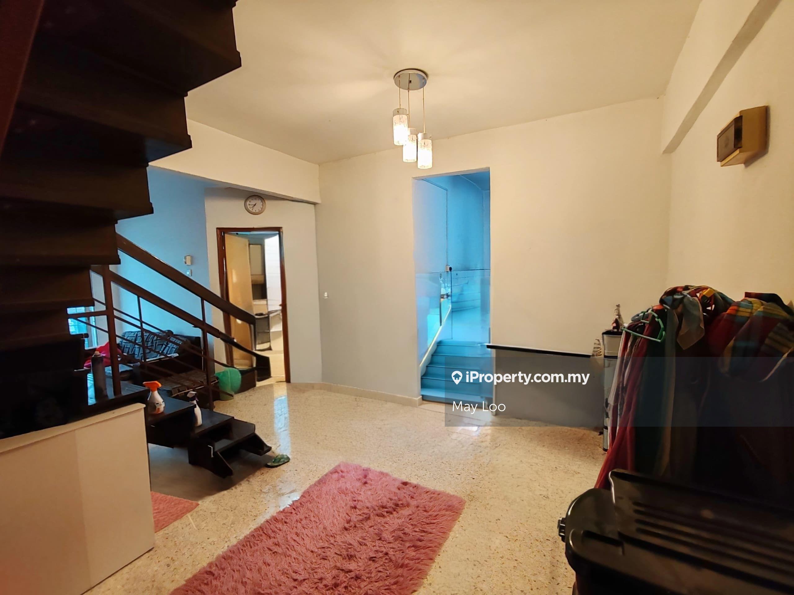 Kenari Court Apartment Level 3 for Sale