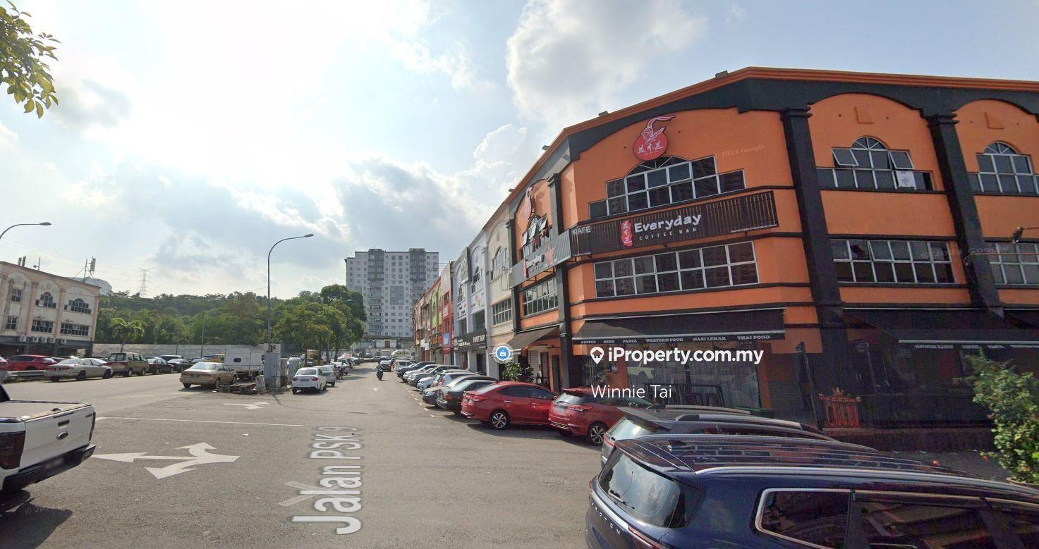 3-storey Big Corner Shop For Sales Jalan Psk 9 Seri Kembangan